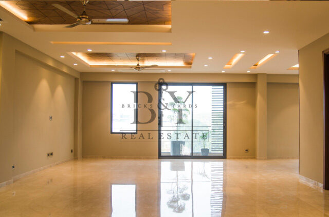 Chanakyapuri New Delhi, Second Floor And Top Floor, Builder Flat For Sale